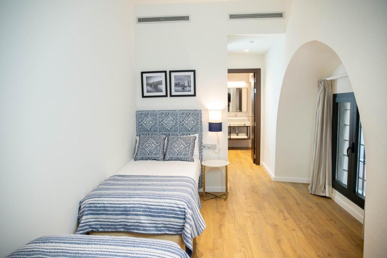 Nqn Aparts & Suites Sevilla Exterior foto
