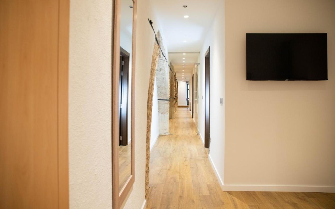 Nqn Aparts & Suites Sevilla Exterior foto