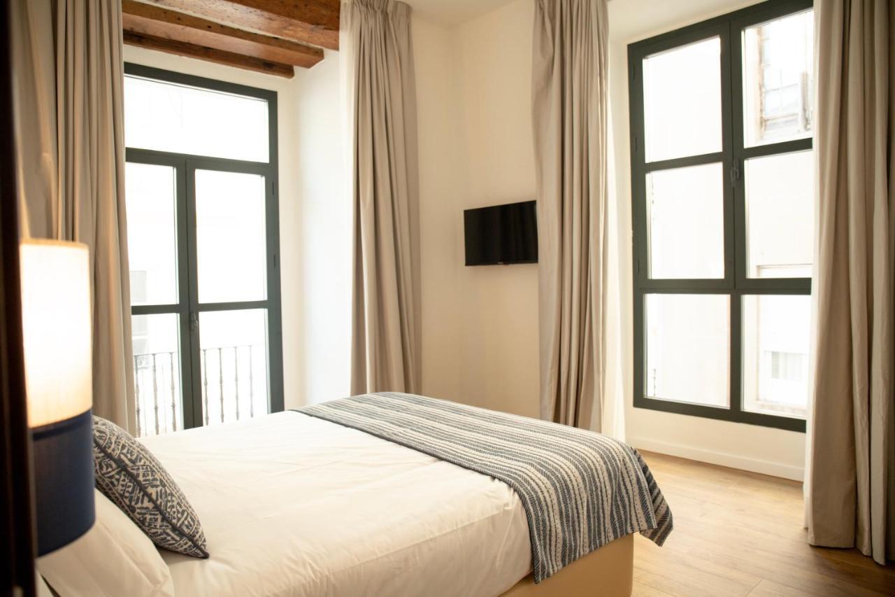 Nqn Aparts & Suites Sevilla Exterior foto